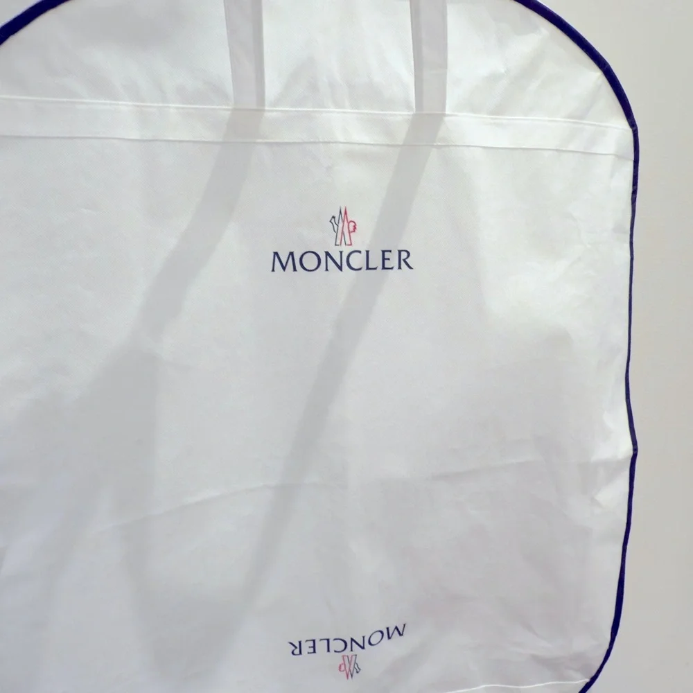 Moncler Garment Large Case Travel Suit/ Jacket Bag White 35 x 25 Feet